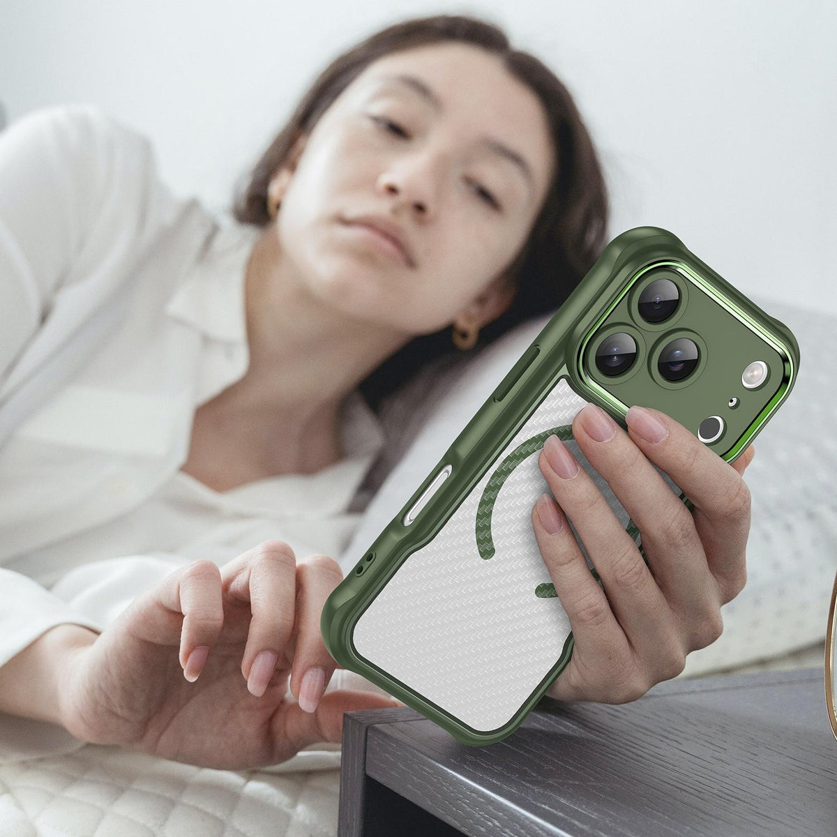 For iPhone 18 Pro Carbon Fiber Texture MagSafe Translucent Phone Case - Green - EDA006491727C