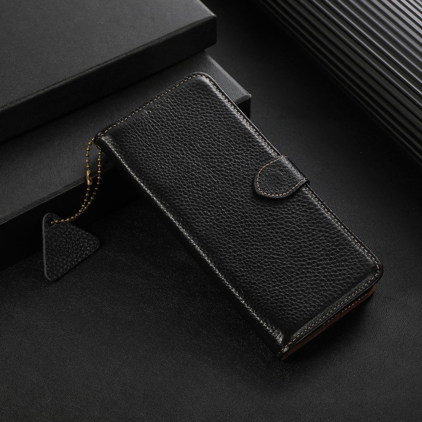 For Redmi K90 Pro Max/Poco F8 Ultra Genuine Leather Litchi Texture RFID Leather Phone Case(Black)