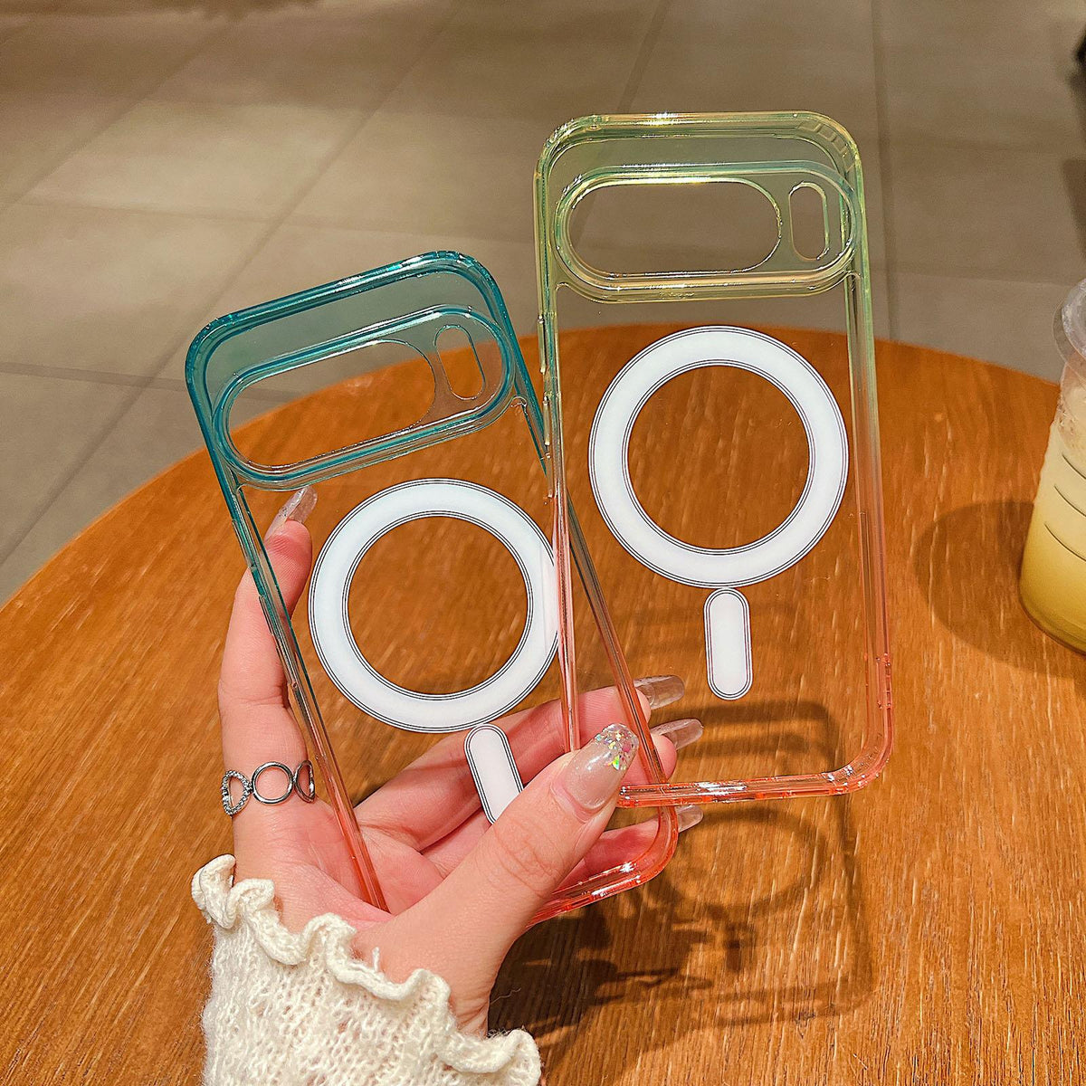 For Google Pixel 11 Contrast Color Gradient Transparent MagSafe Phone Case - Fluorescent Green + Light Pink - EDA008837003A