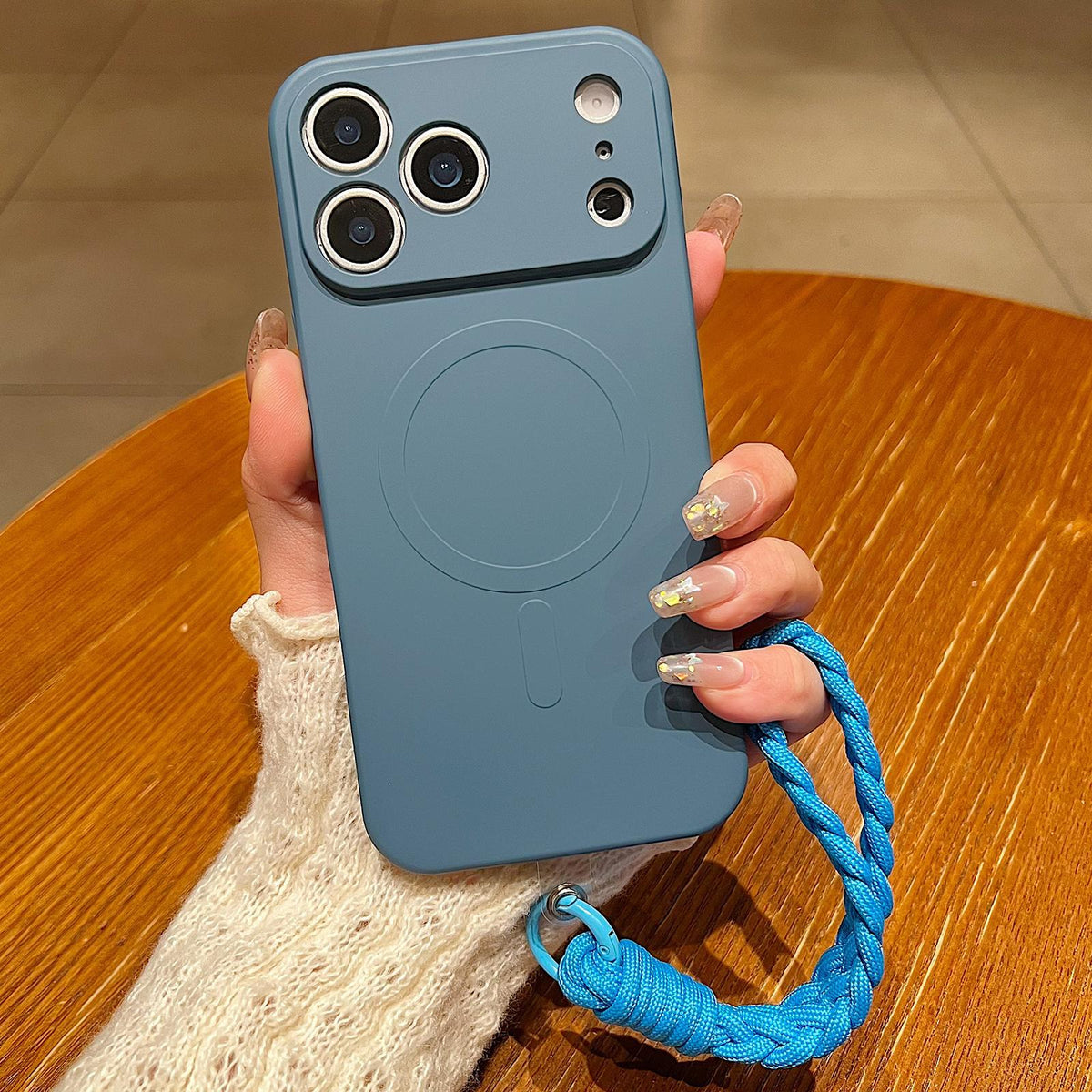 For iPhone 18 Pro Solid Color Liquid Silicone Magnetic Phone Case with Lanyard - Lavender Grey - EDA008879025F