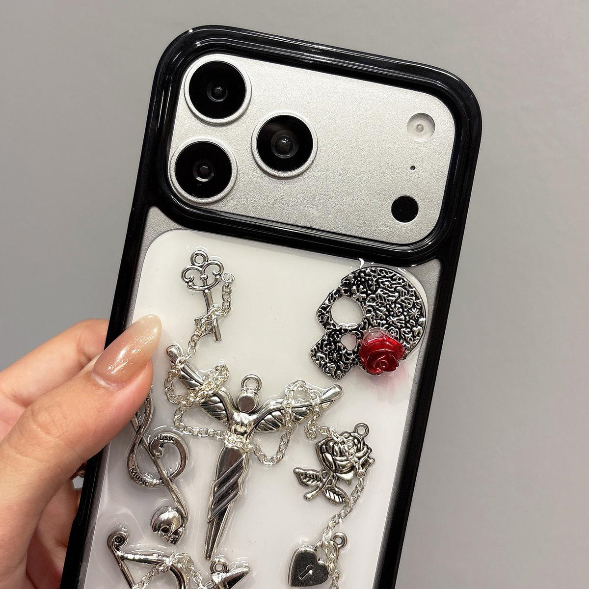 For iPhone 17 Pro Skull Rose Pattern Shockproof PC Phone Case - Default - EDA009700602