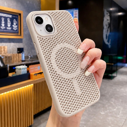 For iPhone 15 Skin Feel Honeycomb Cooling Magnetic Phone Case - White - EDA009720813A