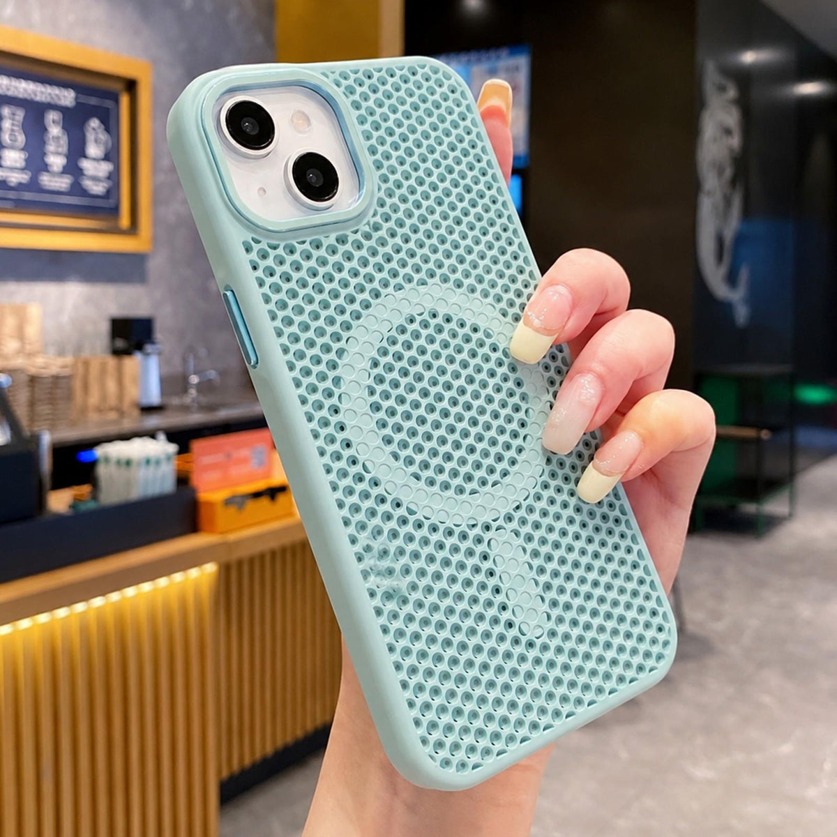 For iPhone 15 Skin Feel Honeycomb Cooling Magnetic Phone Case - Mint Green - EDA009720813B