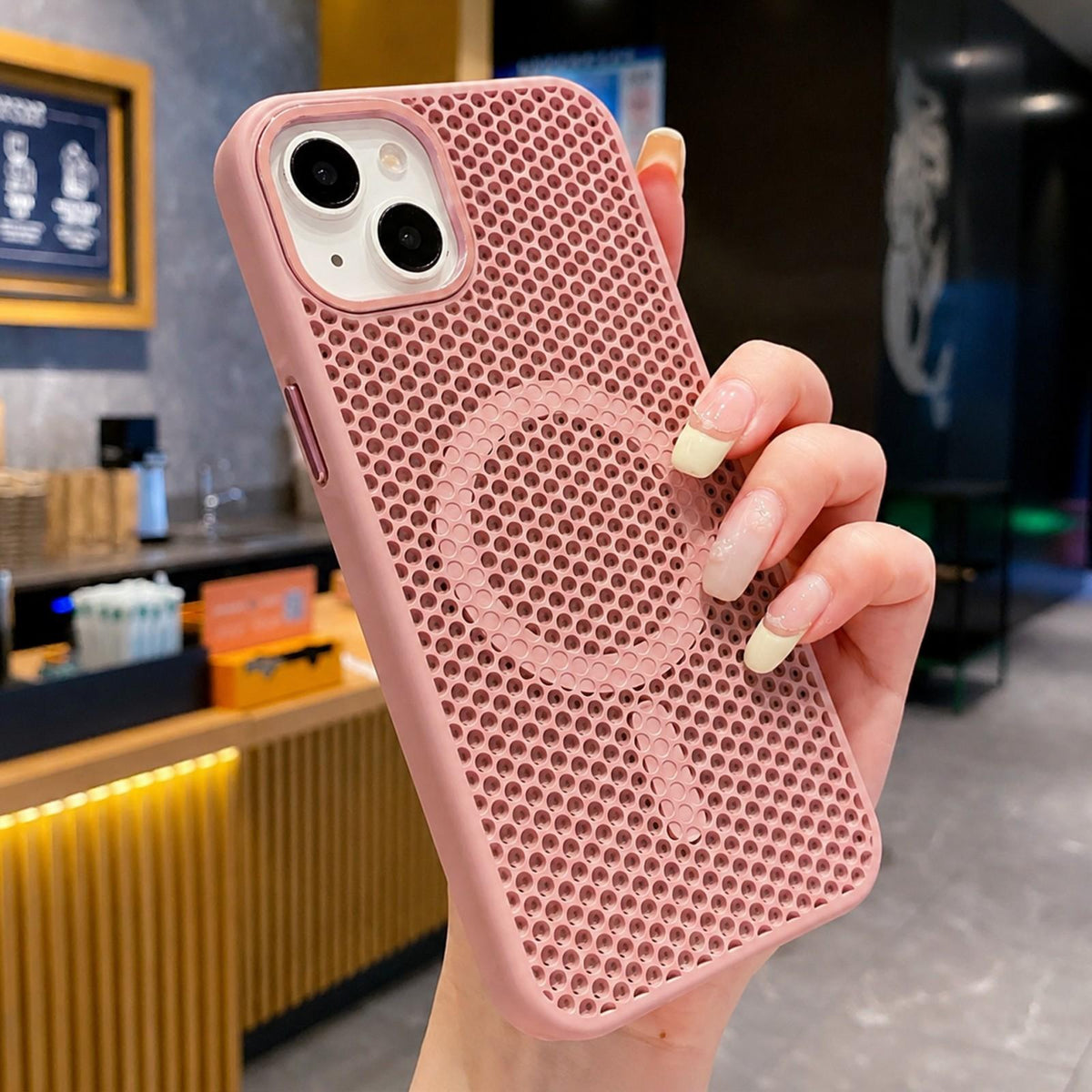 For iPhone 15 Skin Feel Honeycomb Cooling Magnetic Phone Case - Pink - EDA009720813D