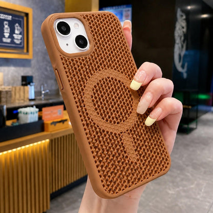 For iPhone 15 Skin Feel Honeycomb Cooling Magnetic Phone Case - Desert Gold - EDA009720813H