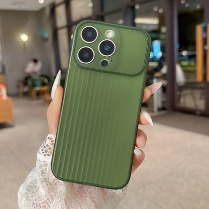 For iPhone 17 Pro Max TPU Large Window Cooling Corrugated Phone Case - Green - EDA009738416G