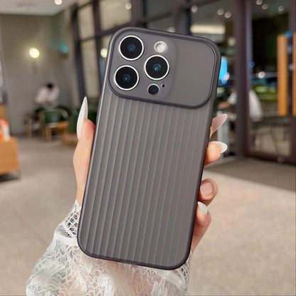 For iPhone 17 TPU Large Window Cooling Corrugated Phone Case - Black - EDA009738418D
