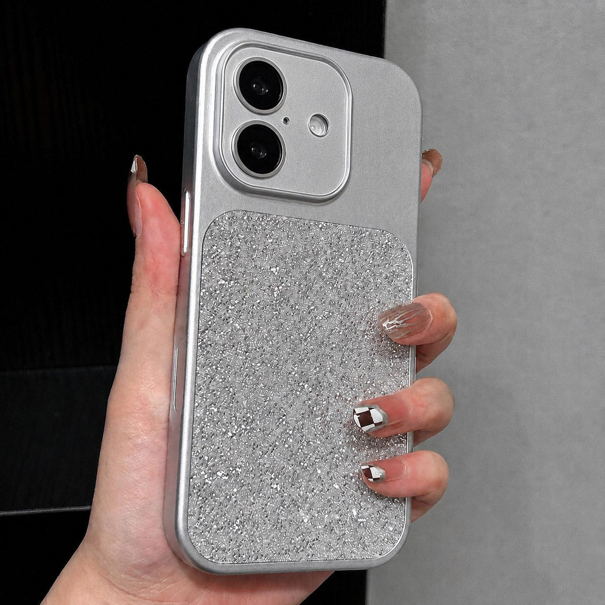 For iPhone 16 Plus Large Window Full Coverage Diamond Pattern Phone Case - Silver - EDA009747207E