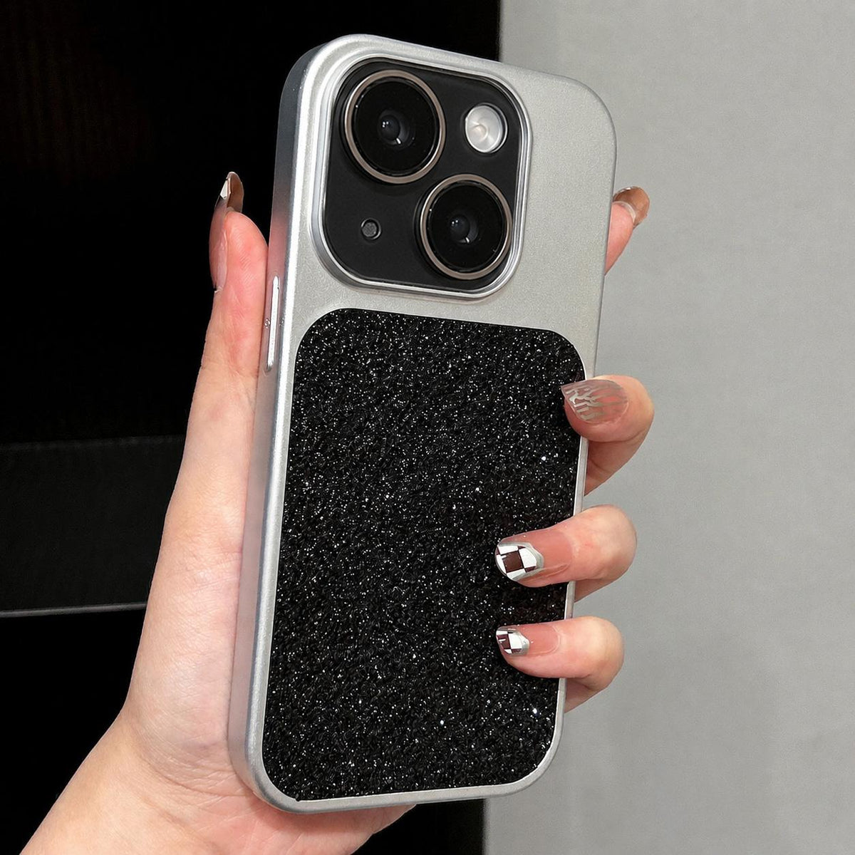 For iPhone 15 Plus Large Window Full Coverage Diamond Pattern Phone Case - Black - EDA009747211A