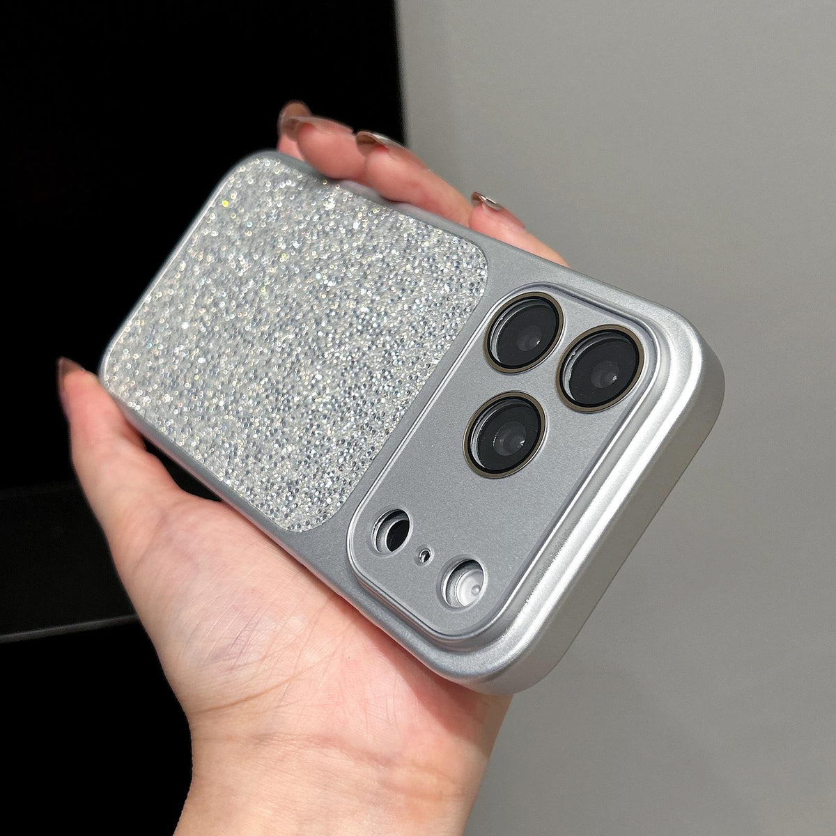 For iPhone 16 Plus Large Window Full Coverage Diamond Pattern Phone Case - Black - EDA009747207A