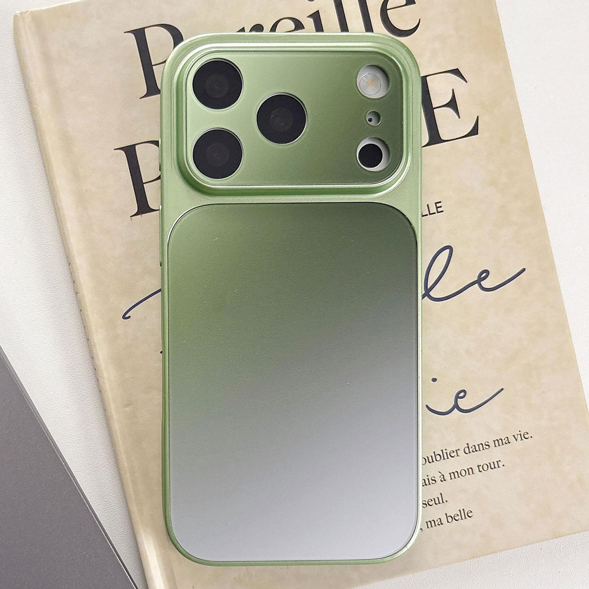 For iPhone 17 Pro Matte Finish Gradient Color Acrylic + PC Phone Case - Green - EDA009762501E