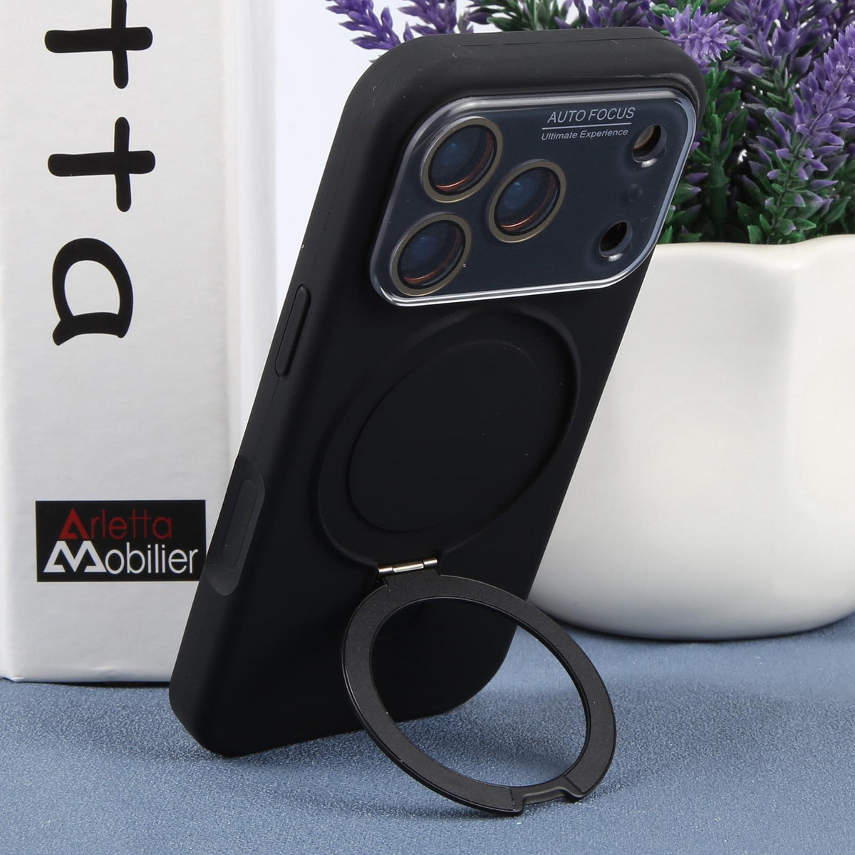 For iPhone 17 Pro Large Window Magnetic Holder Liquid Silicone Phone Case - Black - EDA009822502A