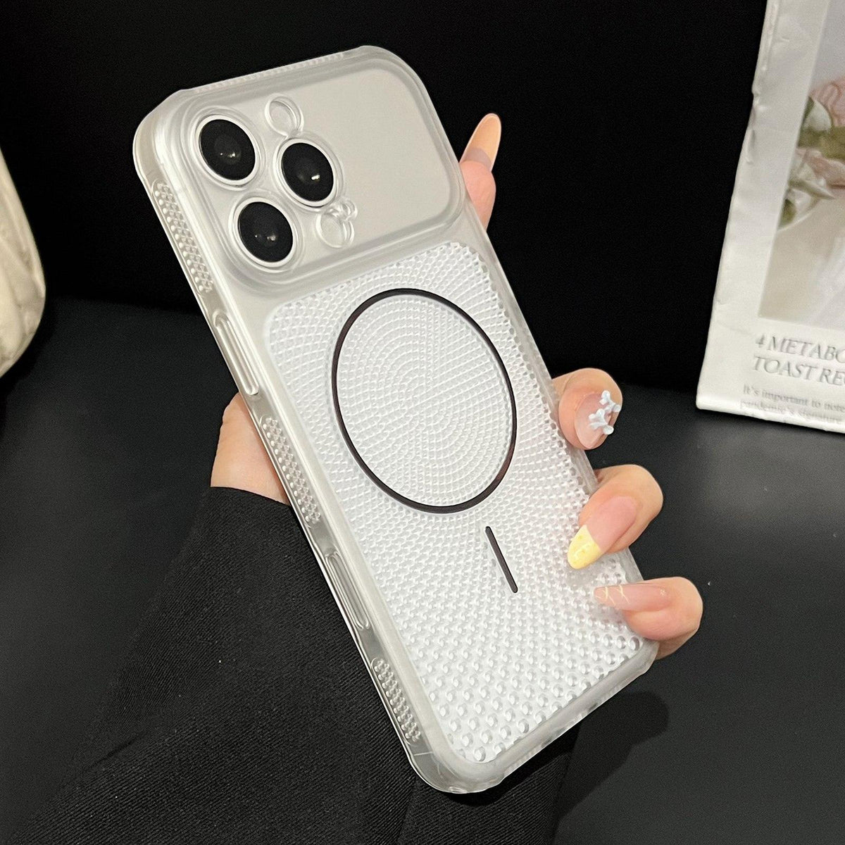 For iPhone 16 Pro Precision-cut Magnetic Ring Heat-Dissipating PC Phone Case - Translucent White - EDA009835211A