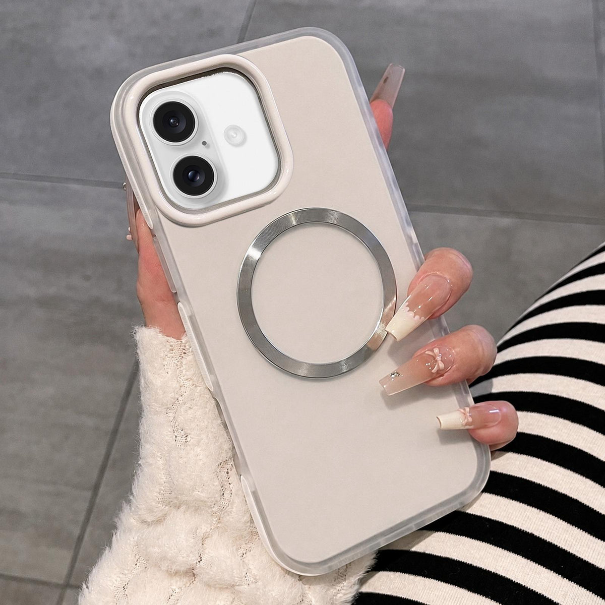 For iPhone 17 Dual-Color Translucent Matte Magnetic Phone Case - White - EDA009949803C