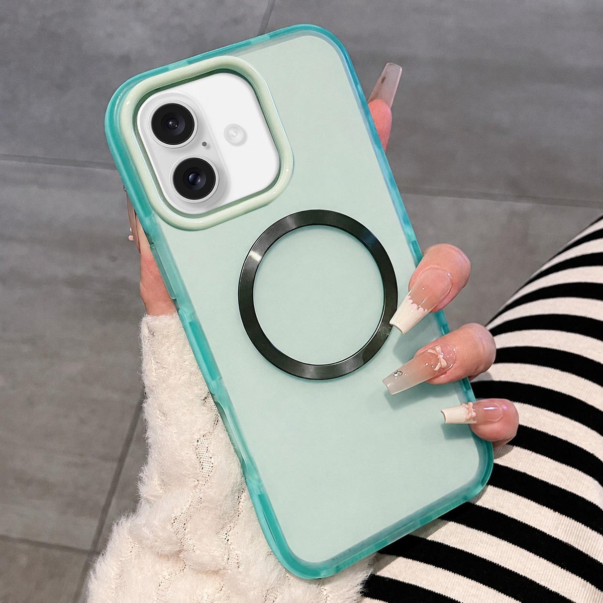 For iPhone 16 Dual-Color Translucent Matte Magnetic Phone Case - Green - EDA009949806E
