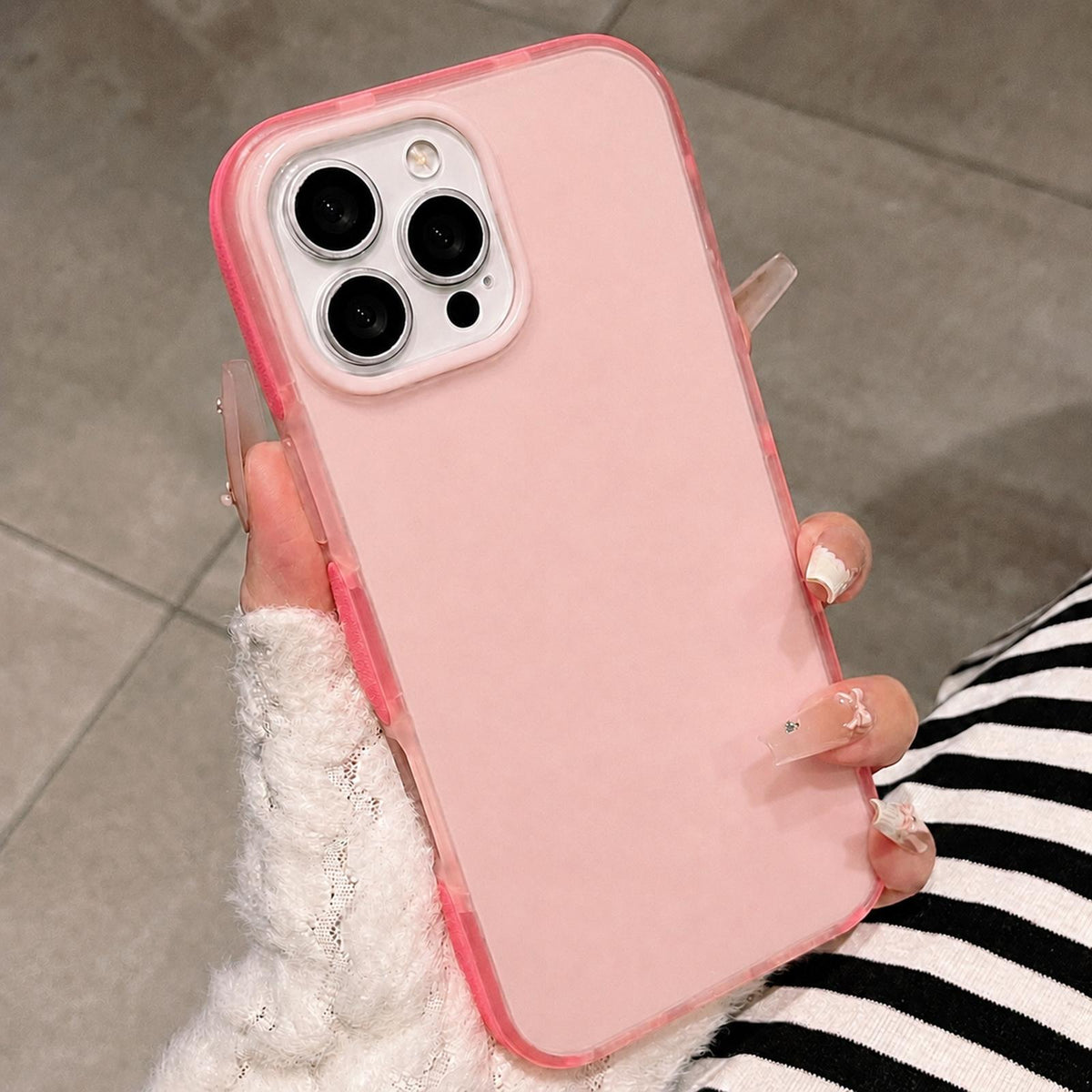 For iPhone 16 Pro Dual-Color Translucent Matte Phone Case - Pink - EDA009950005D