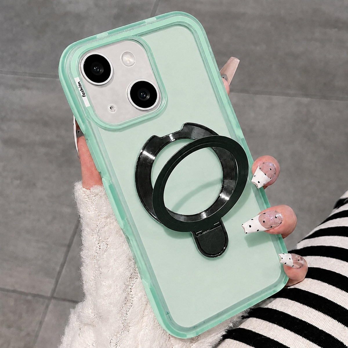 For iPhone 15 Dual-Color Translucent Matte Phone Case with Holder - Green - EDA009950109E
