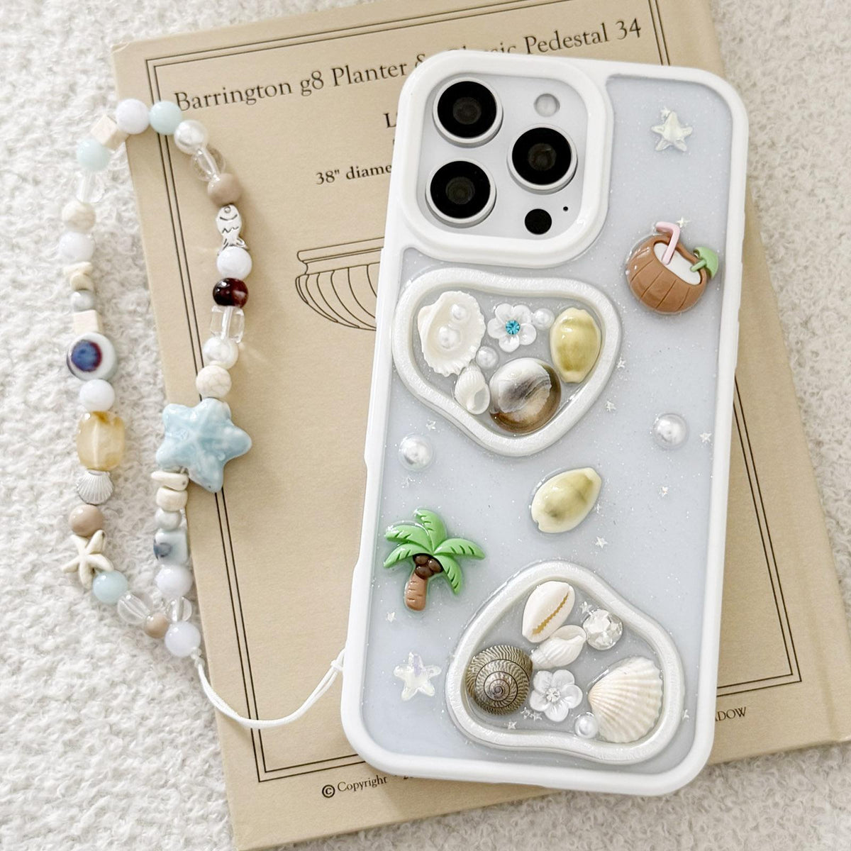 For iPhone 16 Pro Max Coconut Palm Epoxy Resin Acrylic Phone Case with Chain - Default - EDA009954905