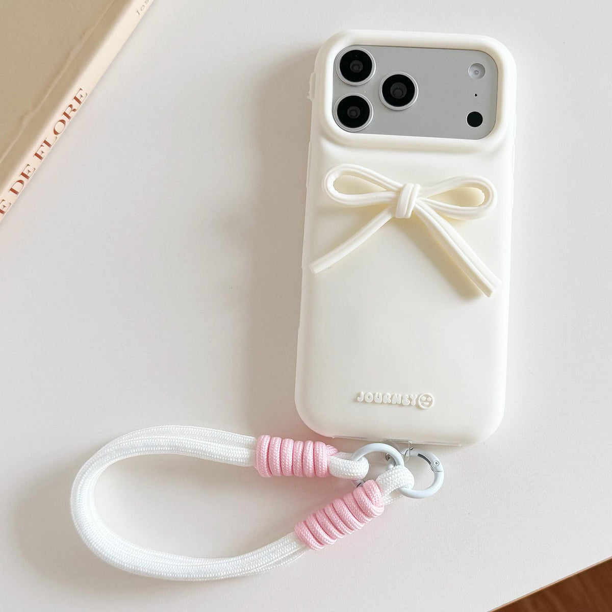 For iPhone 18 Pro / 17 Pro Bow TPU hybrid PC Bulge Phone Case with Lanyard - White - EDA009958802E