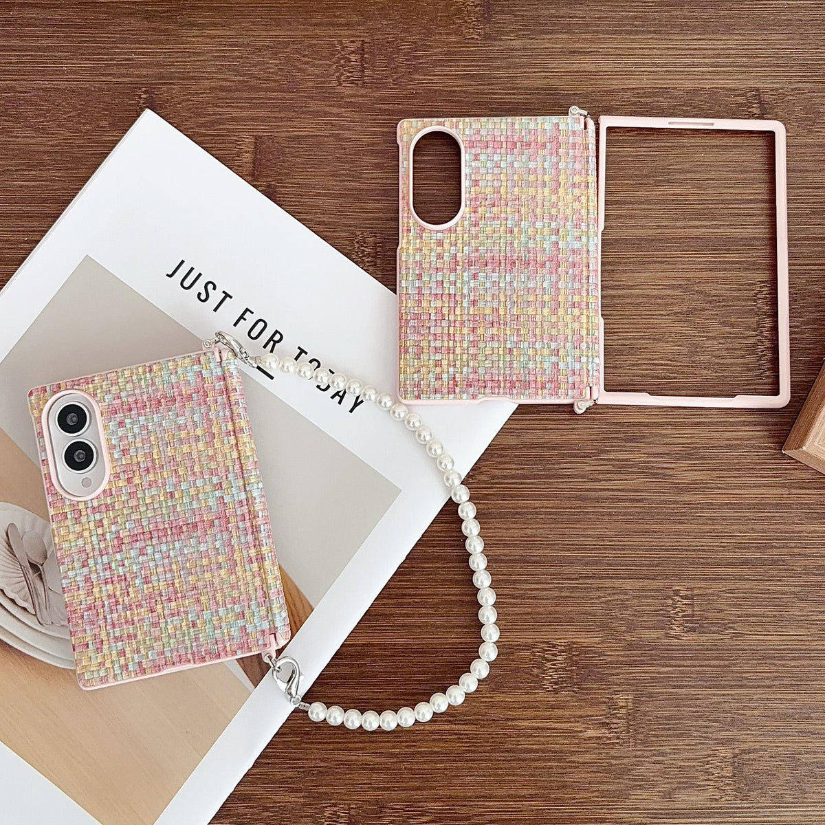 For Galaxy Z Fold8 5G Side Clamp Magnetic Central Axis Fantasy Weave Texture Phone Case - Colorful - EDA009964701A