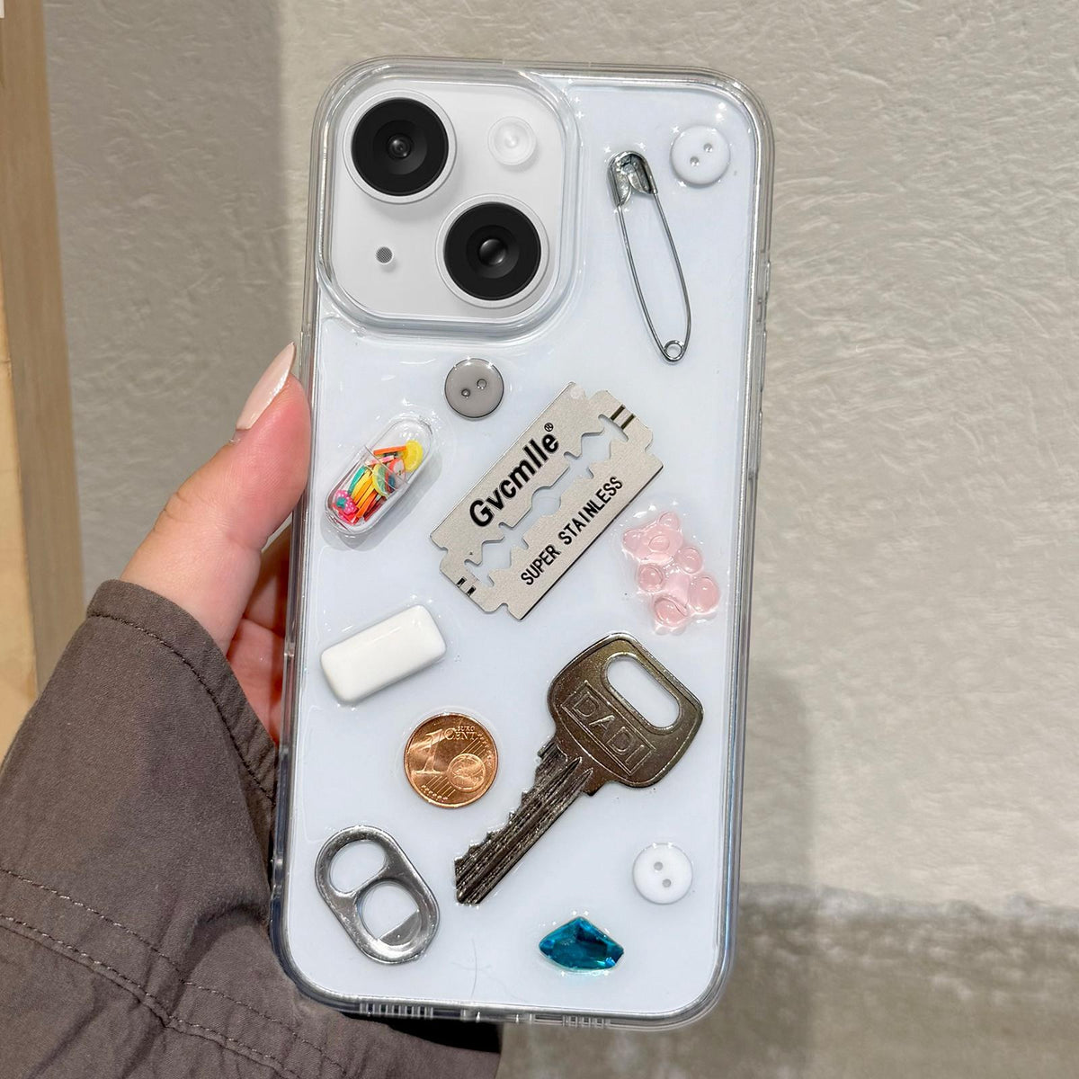 For iPhone 15 Creative Color Capsule Acrylic Shockproof Phone Case - Default - EDA009966012