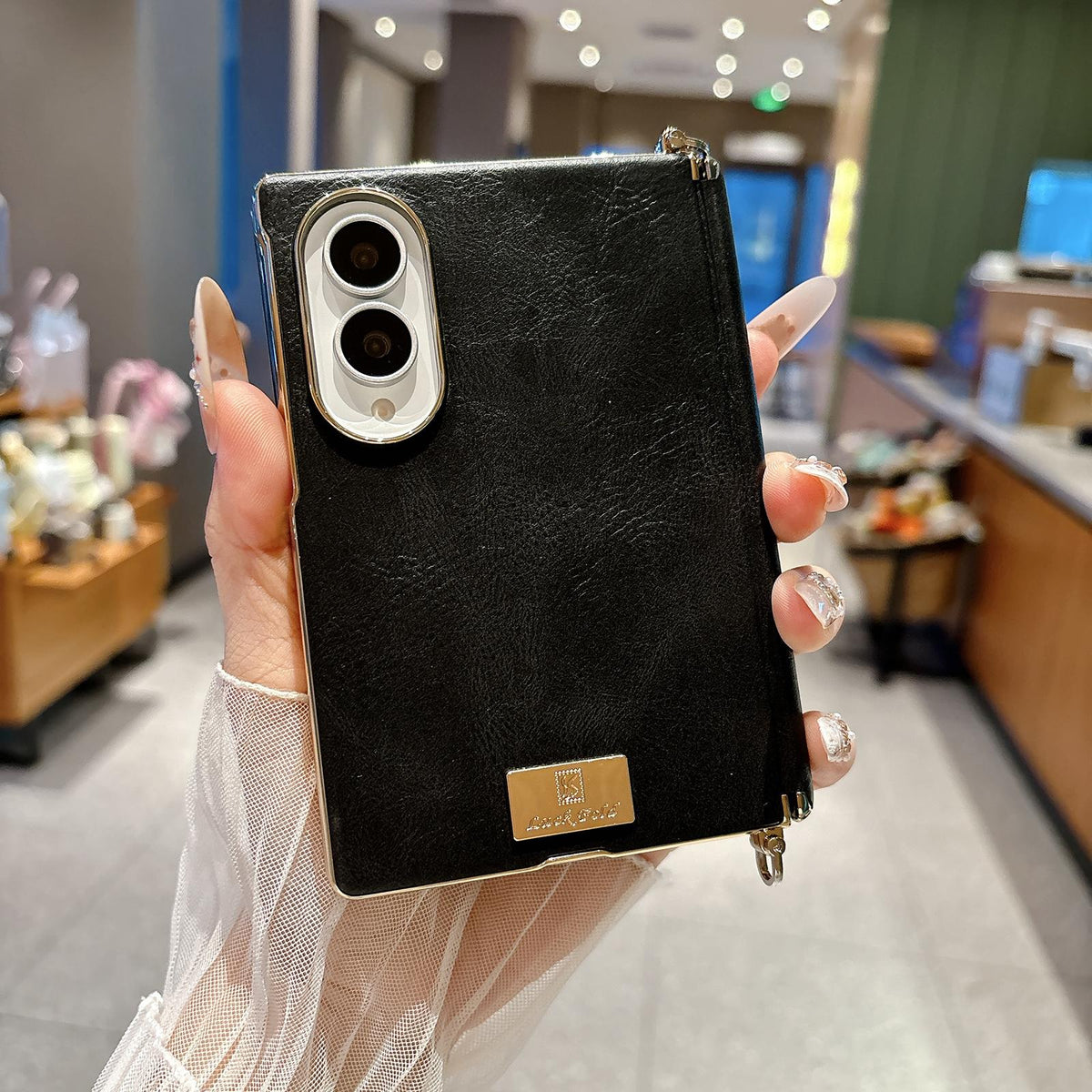 For Galaxy Z Fold8 5G Electroplated Side Buckle Axis Magnetic Crazy Horse Pattern Nameplate Phone Case - Black - EDA009969501E