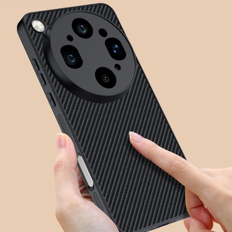 For OPPO Find X9 Ultra 5G Ultra-thin Carbon Fiber Texture Printing Phone Case(Gold)