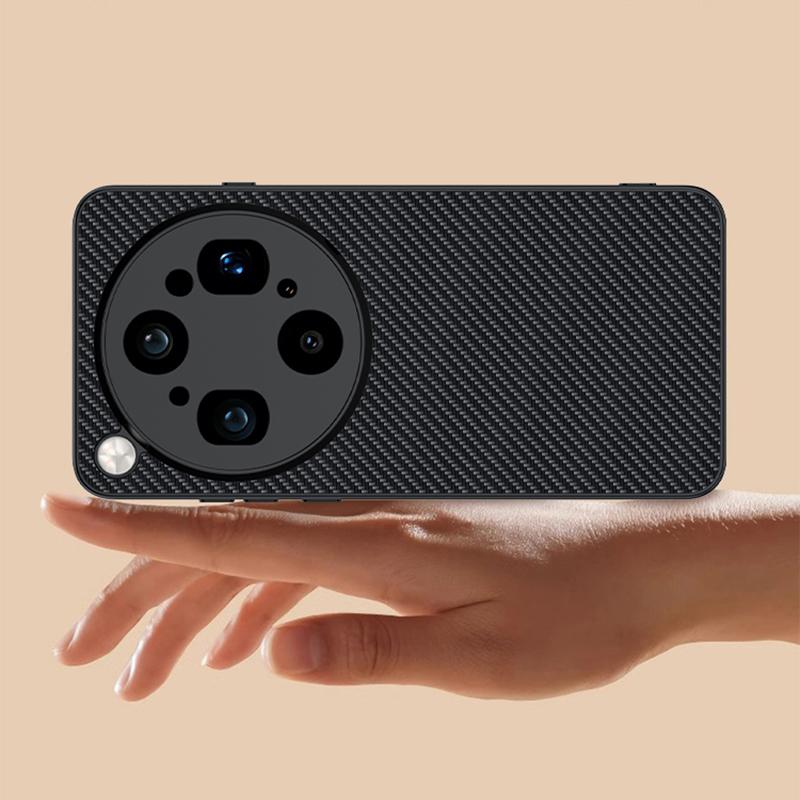 For OPPO Find X9 Ultra 5G Ultra-thin Carbon Fiber Texture Printing Phone Case(Gold)
