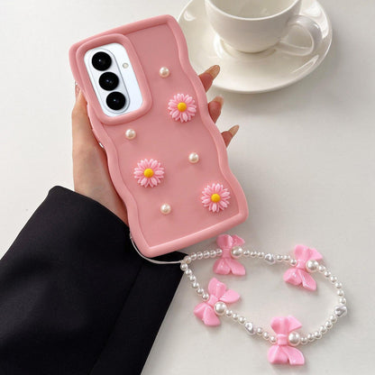 For Galaxy S26+ 5G Macaron Color Little Daisy and Pearl Phone Case with Bracelet Chain - Pink - EDA010166101B