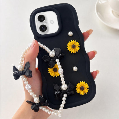 For iPhone 17 Macaron Color Little Daisy and Pearl Phone Case with Bracelet Chain - Black - EDA010167103C