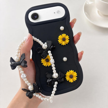 For iPhone Air Macaron Color Little Daisy and Pearl Phone Case with Bracelet Chain - Black - EDA010167114C