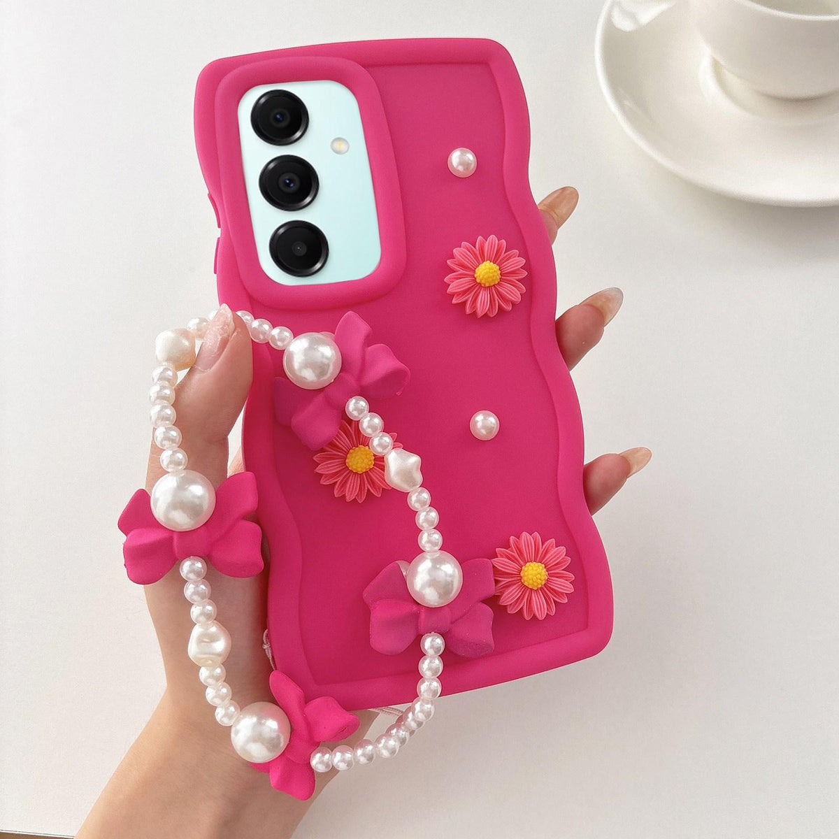 For Galaxy A17 5G / 4G Macaron Color Little Daisy and Pearl Phone Case with Bracelet Chain - Red - EDA010169302A