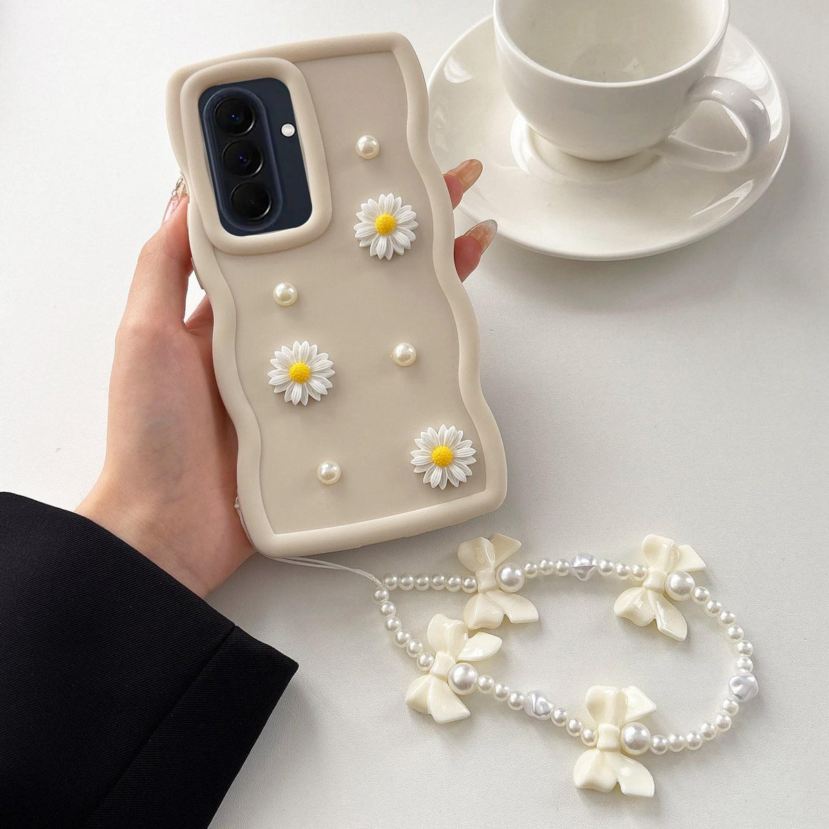 For Galaxy A57 5G Macaron Color Little Daisy and Pearl Phone Case with Bracelet Chain - White - EDA010169305E