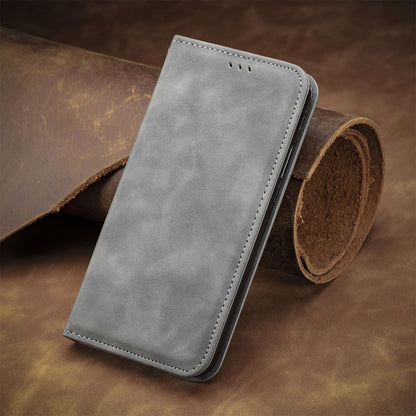 For Honor Play 80 Pus 5G Retro Skin Feel Magnetic Flip Leather Phone Case(Gray)