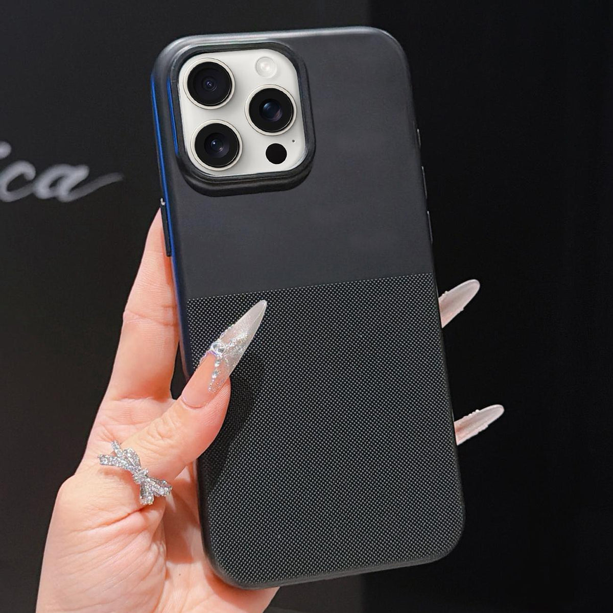 For iPhone 15 Pro Max Imitation Dot-texture TPU Phone Case - Black - SYA003421109E