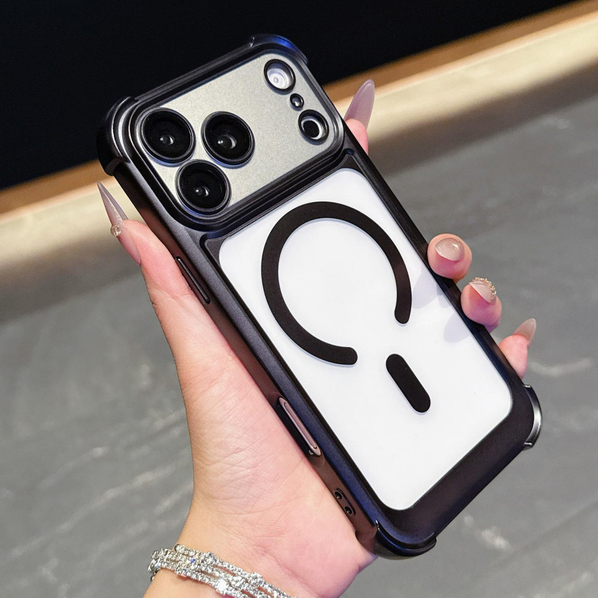 For iPhone 17 Pro Electroplated Matte Acrylic Magnetic Phone Case - Black - SYA003421802E